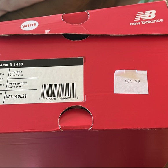 New Balance White Brown Athletic Shoes - Picture 1 of 6